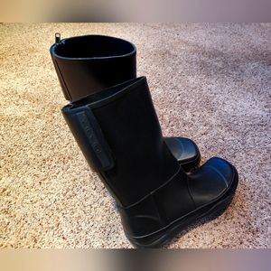 Prada Black Rubber Boots Size 38 Stompers
